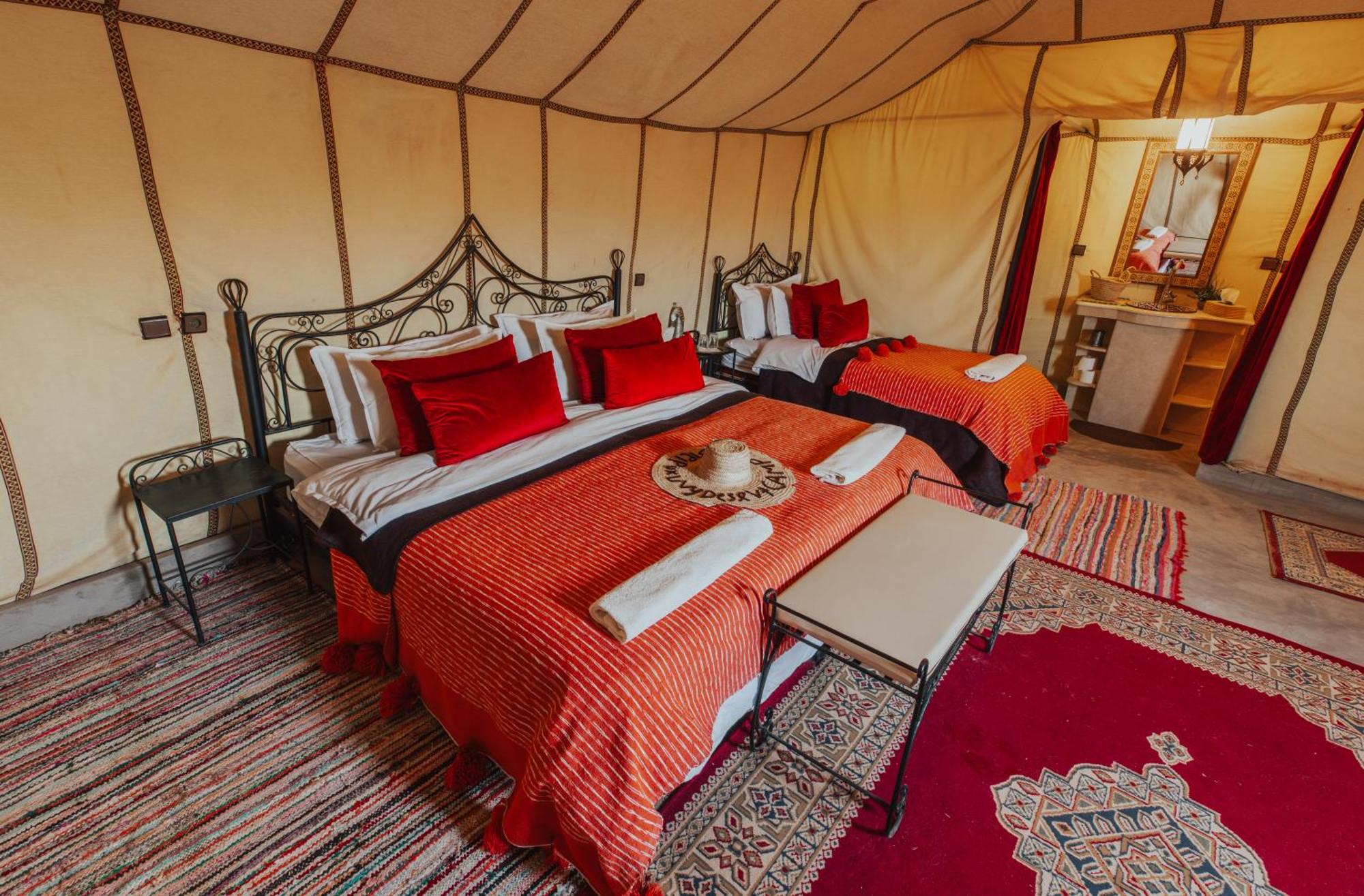 Отель Milenario Camp Мерзуга Экстерьер фото